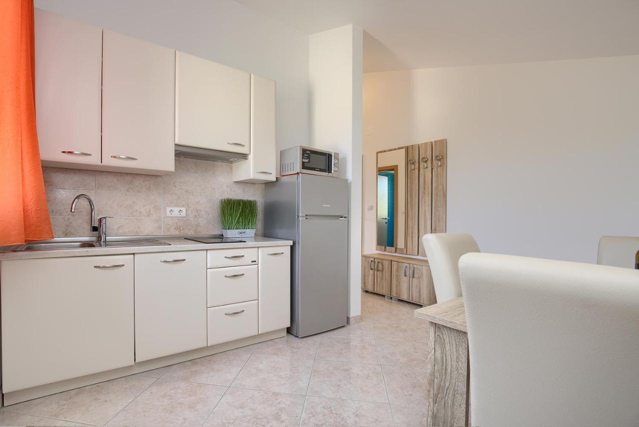 Apartments Orange メドゥリン エクステリア 写真